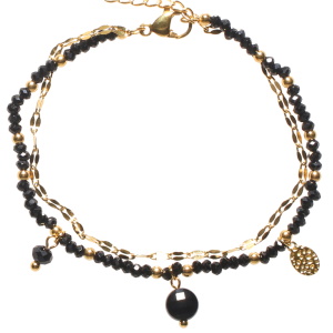 Bracelet double rangs composé d'une chaîne en acier doré, ainsi qu'une chaîne avec perles en acier doré et perles de couleur noire et de deux pendants de cristaux noirs et une pastille ovale martelée en acier doré. Fermoir mousqueton avec 3 cm de rallonge.