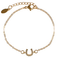 Bracelet composé d'une chaîne en acier doré et d'un fer à cheval pavé de strass. Fermoir mousqueton avec 3 cm de rallonge.