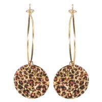 Boucles d'oreilles créoles en acier doré avec pastille ronde martelée pavée de motifs léopard en émail.