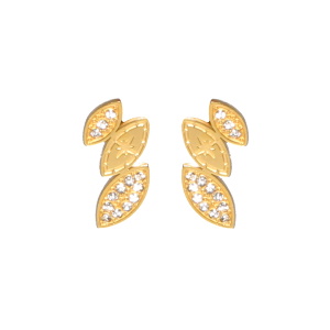 Boucles d'oreilles pendantes composées d'une pastille en amande en acier doré gravée d'une étoile et de deux pastilles en amande pavées de strass.