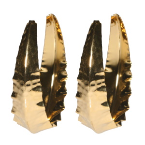 Boucles d'oreilles créoles ouvertes en forme de feuille en acier doré.