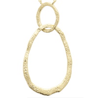 Collier composé d'une chaîne et d'un pendentif de deux cercles de forme ovale entrelacés en plaqué or jaune 18 carats. Fermoir mousqueton avec anneaux de rappel à 40, 42 et 45 cm.
