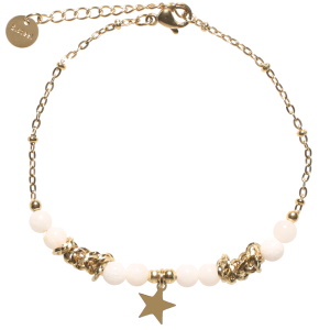 Bracelet composé d'une chaîne en acier doré, de perles de couleur blanche et d'un pendant en forme d'étoile en acier doré. Fermoir mousqueton avec 3 cm de rallonge.