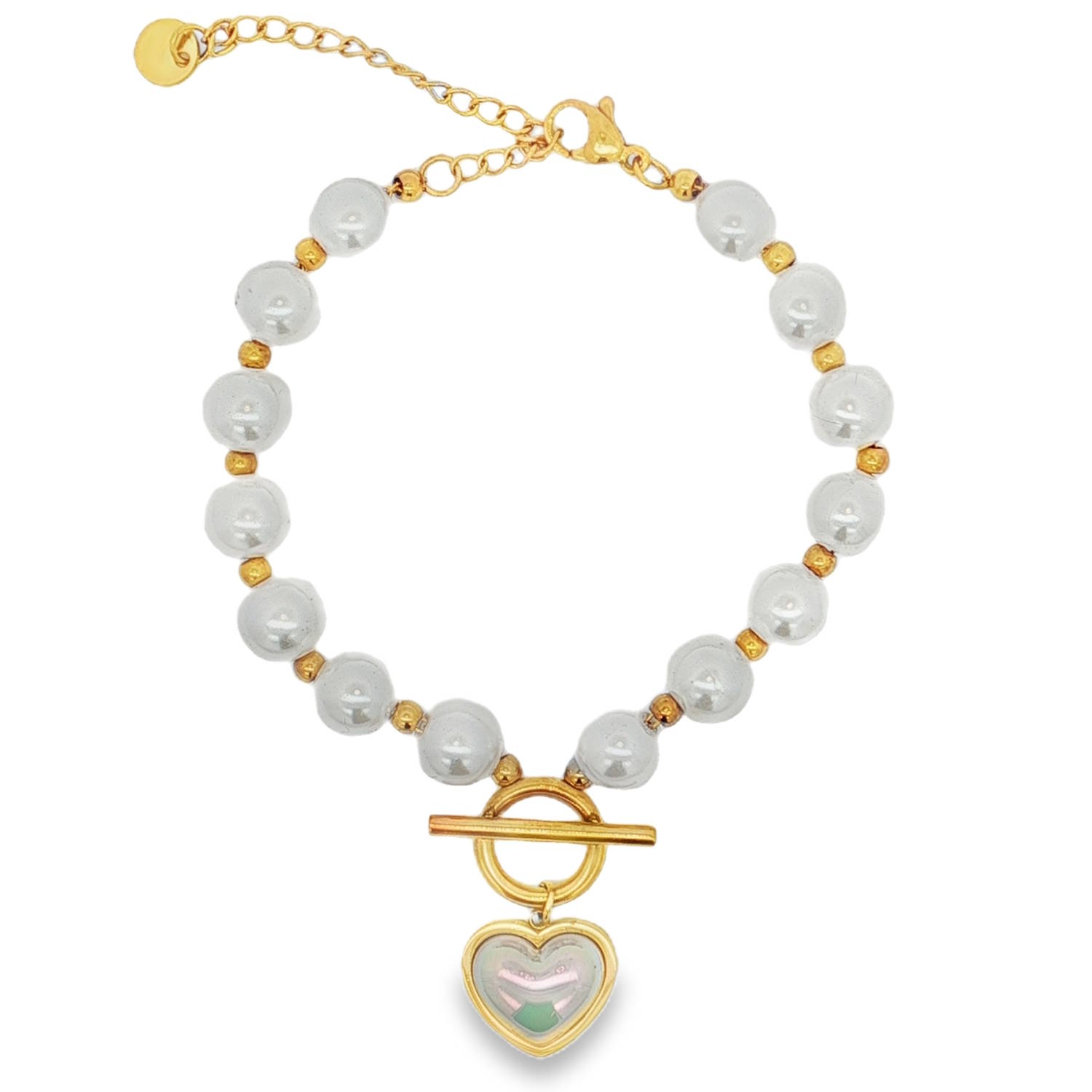 Ce bracelet de perles orné d'un cercle barré et d'un cœur en acier doré est une pièce charmante.<br/>Les perles rondes lustrées, travaillées en cabochon, ajoutent une touche de douceur et de raffinement à ce bijou.<br/>Parfait pour une allure élégante au quotidien.<br/>Fermoir mousqueton avec 5 cm de rallonge. Coeur Perle Adolescent Adulte Amour Femme Fille Indémodable Ce bracelet de perles orné d'un cercle barré et d'un cœur en acier doré est une pièce charmante.<br/>Les perles rondes lustrées, travaillées en cabochon, ajoutent une touche de douceur et de raffinement à ce bijou.<br/>Parfait pour une allure élégante au quotidien.<br/>Fermoir mousqueton avec 5 cm de rallonge. Coeur Perle Adolescent Adulte Amour Femme Fille Indémodable