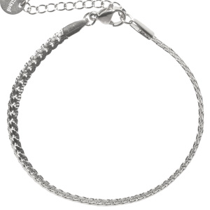 Bracelet composé d'une chaîne acier argenté Fermoir mousqueton avec 3 cm.