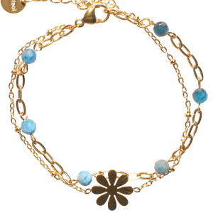 Bracelet double rangs composé d'une chaîne avec une fleur en acier doré et d'une chaîne en acier doré et de perles de couleur bleue. Fermoir mousqueton avec 3 cm de rallonge.