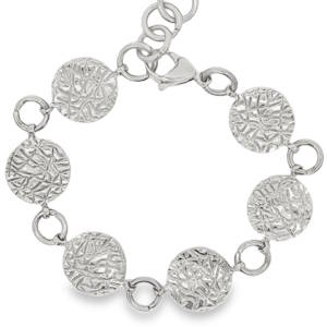 Sublime bracelet chaîne en acier argenté, une pièce maîtresse qui allie design intemporel et élégance discrète. Chaque maille finement travaillée reflète un savoir-faire d'exception, parfait pour sublimer votre poignet avec une touche de luxe raffinée. Fermoir mousqueton avec 3 cm de rallonge.