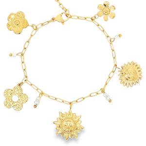 Illuminez votre style avec ce bracelet à breloques en acier doré, orné de motifs floraux et solaires qui captivent le regard. Les détails minutieux et les accents de perles blanches ajoutent une touche d'élégance bohème. Un bijou rayonnant qui apportera une note ensoleillée à chaque tenue.