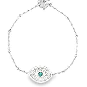 Sublime bracelet chaîne en acier argenté, orné d'une turquoise d'imitation. La turquoise, de taille cabochon ronde et d'une couleur bleu vert captivante, apporte une touche d'élégance et de mystère. Un bijou raffiné, parfait pour sublimer votre poignet avec une note de couleur douce et naturelle. Fermoir mousqueton avec 3 cm de rallonge.