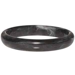 Bracelet jonc fermé rigide en résine de couleur noire.
