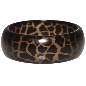 Bracelet jonc fermé rigide en résine motif léopard.