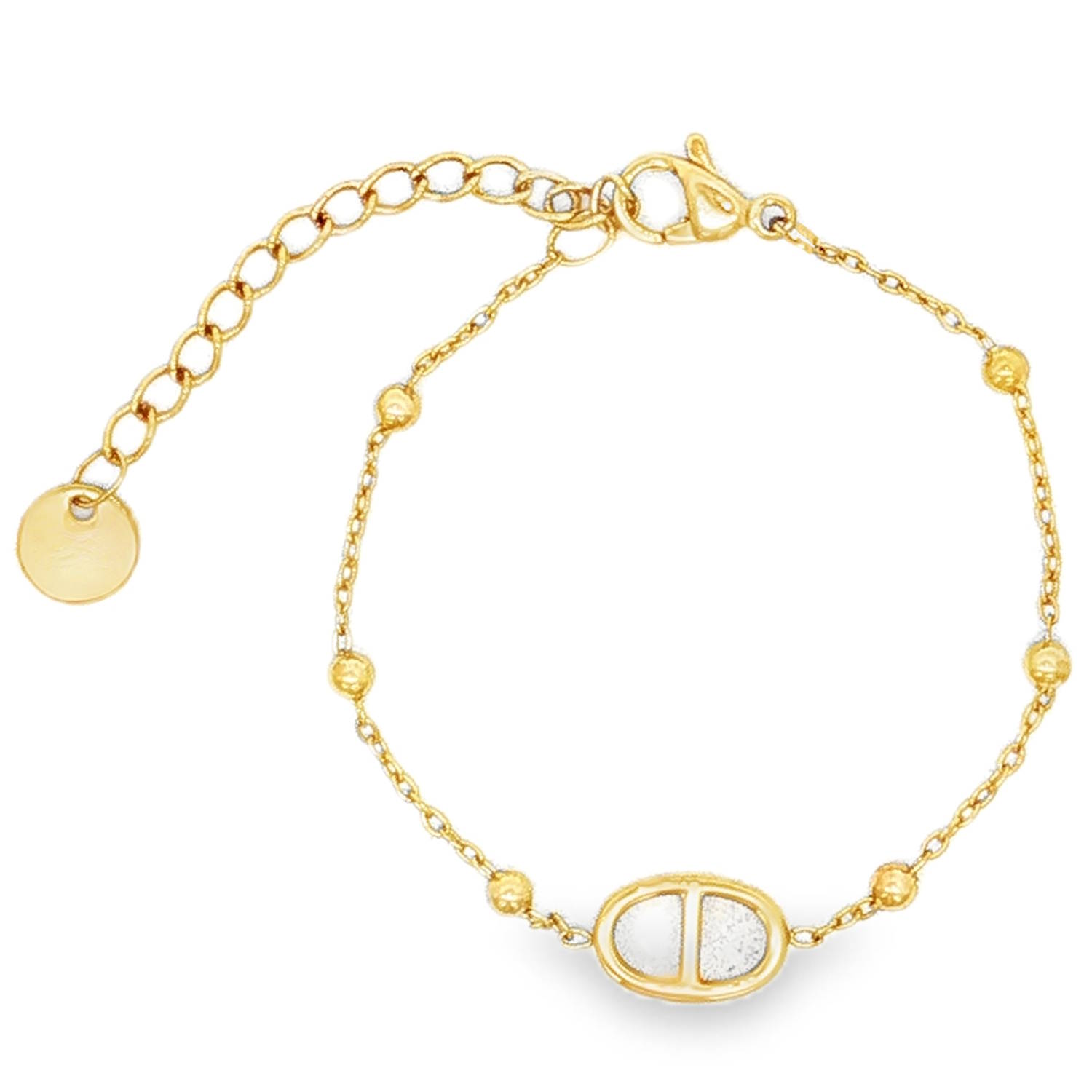 Apportez une touche d'élégance et de finesse au poignet de votre enfant avec ce ravissant bracelet en acier inoxydable doré. Alliant durabilité et style, ce bijou est conçu pour accompagner les plus jeunes dans toutes leurs aventures quotidiennes sans perdre de son éclat.<br/>En son centre, un élégant grain de café aux finitions soignées.<br/>Grâce à sa chaînette d'extension à larges maillons, il s'adapte parfaitement à la croissance de l'enfant pour un maintien confortable. Grain de café Adolescent Enfant Fille Indémodable Apportez une touche d'élégance et de finesse au poignet de votre enfant avec ce ravissant bracelet en acier inoxydable doré. Alliant durabilité et style, ce bijou est conçu pour accompagner les plus jeunes dans toutes leurs aventures quotidiennes sans perdre de son éclat.<br/>En son centre, un élégant grain de café aux finitions soignées.<br/>Grâce à sa chaînette d'extension à larges maillons, il s'adapte parfaitement à la croissance de l'enfant pour un maintien confortable. Grain de café Adolescent Enfant Fille Indémodable