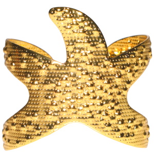 Bracelet manchette en forme d'étoile de mer en acier doré.