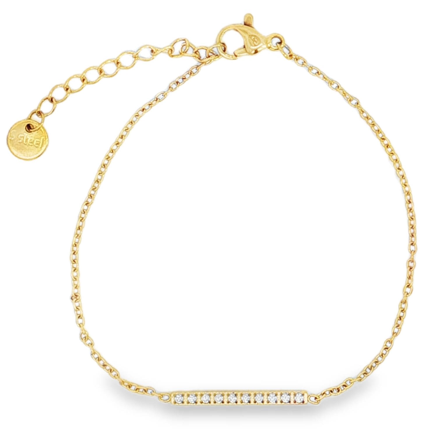 Ce délicat bracelet chaîne en acier doré est orné d'un alignement étincelant de diamants ronds taille brillant.<br/>La chaîne fine et élégante met en valeur l'éclat des strass, créant un bijou raffiné et discret.<br/>Parfait pour ajouter une touche de luxe subtile à votre tenue quotidienne.<br/>Fermoir mousqueton avec 3 cm de rallonge. Strass Adolescent Adulte Femme Fille Indémodable Ce délicat bracelet chaîne en acier doré est orné d'un alignement étincelant de diamants ronds taille brillant.<br/>La chaîne fine et élégante met en valeur l'éclat des strass, créant un bijou raffiné et discret.<br/>Parfait pour ajouter une touche de luxe subtile à votre tenue quotidienne.<br/>Fermoir mousqueton avec 3 cm de rallonge. Strass Adolescent Adulte Femme Fille Indémodable