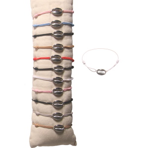 Bracelet fantaisie composé d'un cordon élastique en coton de couleur et d'un coquillage cauri en acier argenté. 6 coloris différents. Vendu à l'unité. Votre préférence en commentaire.