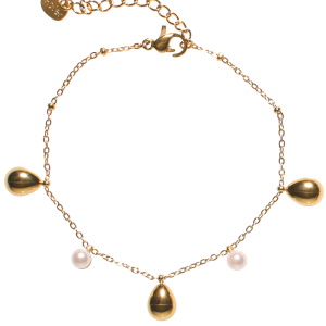 Bracelet composé d'une chaîne avec des pampilles en forme de goutte en acier doré et de pampilles de perles d'imitation. Fermoir mousqueton avec 3 cm de rallonge.
