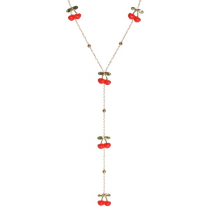 Collier de forme Y composé d'une chaîne en acier doré et de cerises en émail de couleur. Fermoir mousqueton avec 5 cm de rallonge.