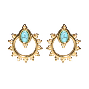 Boucles d'oreilles pendantes composées d'un cercle en acier doré surmonté d'un cabochon de forme losange en pierre turquoise d'imitation.