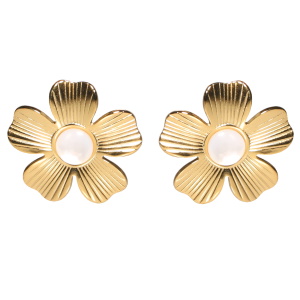 Boucles d'oreilles pendantes clip en forme de fleur en acier doré serties d'une pastille de nacre.