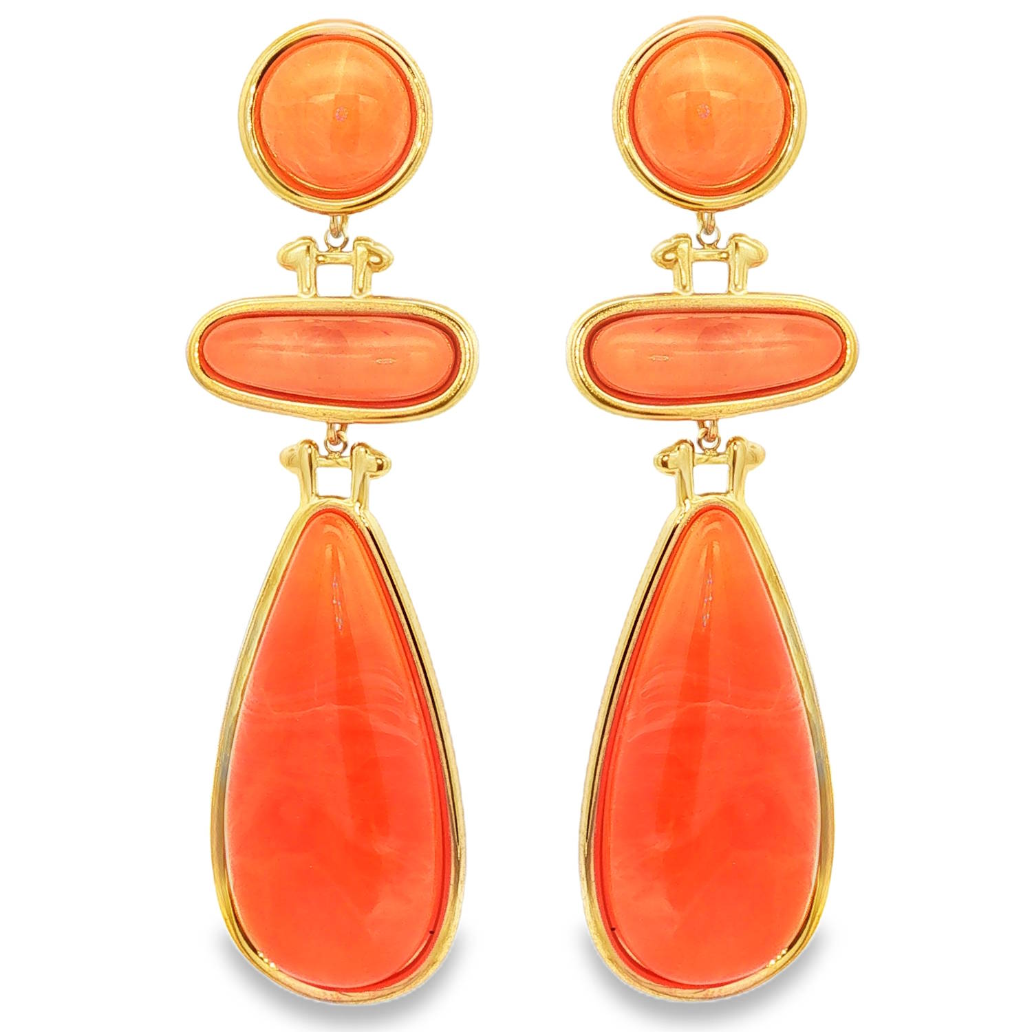 Apportez une touche de lumière et de caractère à votre allure avec cette paire de boucles d’oreilles pendantes au design architectural. Alliant la robustesse de l'acier inoxydable à la douceur des formes organiques, ces bijoux captent l’œil par leur coloris orange vibrant et leur finition dorée raffinée.<br/>Ornées de cabochons en résine d'un orange intense et lumineux, offrant un jeu de transparence délicat.<br/>Un bouton d'oreille circulaire pour une fixation stable.<br/>Un élément horizontal ovale pour une transition élégante.<br/>Une imposante goutte pendante qui apporte du mouvement et de la verticalité. Ovale Pendantes Rond Adolescent Adulte Eté Femme Fille Printemps Apportez une touche de lumière et de caractère à votre allure avec cette paire de boucles d’oreilles pendantes au design architectural. Alliant la robustesse de l'acier inoxydable à la douceur des formes organiques, ces bijoux captent l’œil par leur coloris orange vibrant et leur finition dorée raffinée.<br/>Ornées de cabochons en résine d'un orange intense et lumineux, offrant un jeu de transparence délicat.<br/>Un bouton d'oreille circulaire pour une fixation stable.<br/>Un élément horizontal ovale pour une transition élégante.<br/>Une imposante goutte pendante qui apporte du mouvement et de la verticalité. Ovale Pendantes Rond Adolescent Adulte Eté Femme Fille Printemps