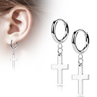 Boucles d'oreilles créoles avec pendant croix en acier argenté.