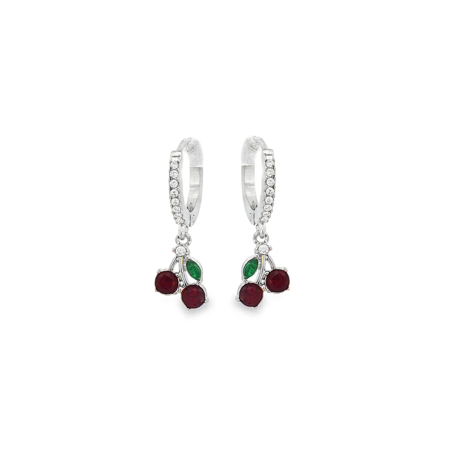 Sublimez votre quotidien avec ces boucles d'oreilles créoles en acier argenté, illuminées d'éclatants cristaux rouges profond taillé en cabochon.<br/>L'ornement en forme de cerise apporte une touche de fantaisie et de raffinement à votre style.<br/>Un bijou unique pour celles qui apprécient l'élégance discrète et pétillante. Cerise Créoles Strass Adolescent Adulte Femme Fille Fruits Indémodable Nature Sublimez votre quotidien avec ces boucles d'oreilles créoles en acier argenté, illuminées d'éclatants cristaux rouges profond taillé en cabochon.<br/>L'ornement en forme de cerise apporte une touche de fantaisie et de raffinement à votre style.<br/>Un bijou unique pour celles qui apprécient l'élégance discrète et pétillante. Cerise Créoles Strass Adolescent Adulte Femme Fille Fruits Indémodable Nature