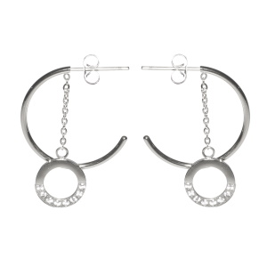 Boucles d'oreilles créoles ouvertes en acier argenté avec une chaîne et un cercle pavé en partie de strass.