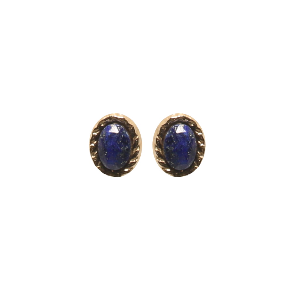 Boucles d'oreilles puces de forme ovale en acier doré serties d'un cabochon de couleur bleue.