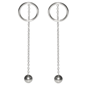 Boucles d'oreilles pendantes composées d'un cercle et d'une chaîne avec une boule en acier argenté.