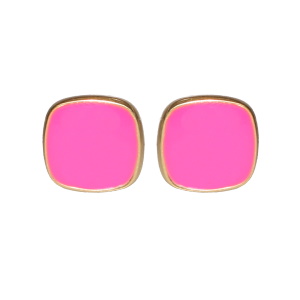 Boucles d'oreilles pendantes de forme carré en acier doré pavées d'émail de couleur rose.