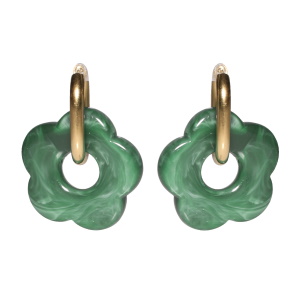 Boucles d'oreilles créoles en acier doré avec une fleur de couleur verte.