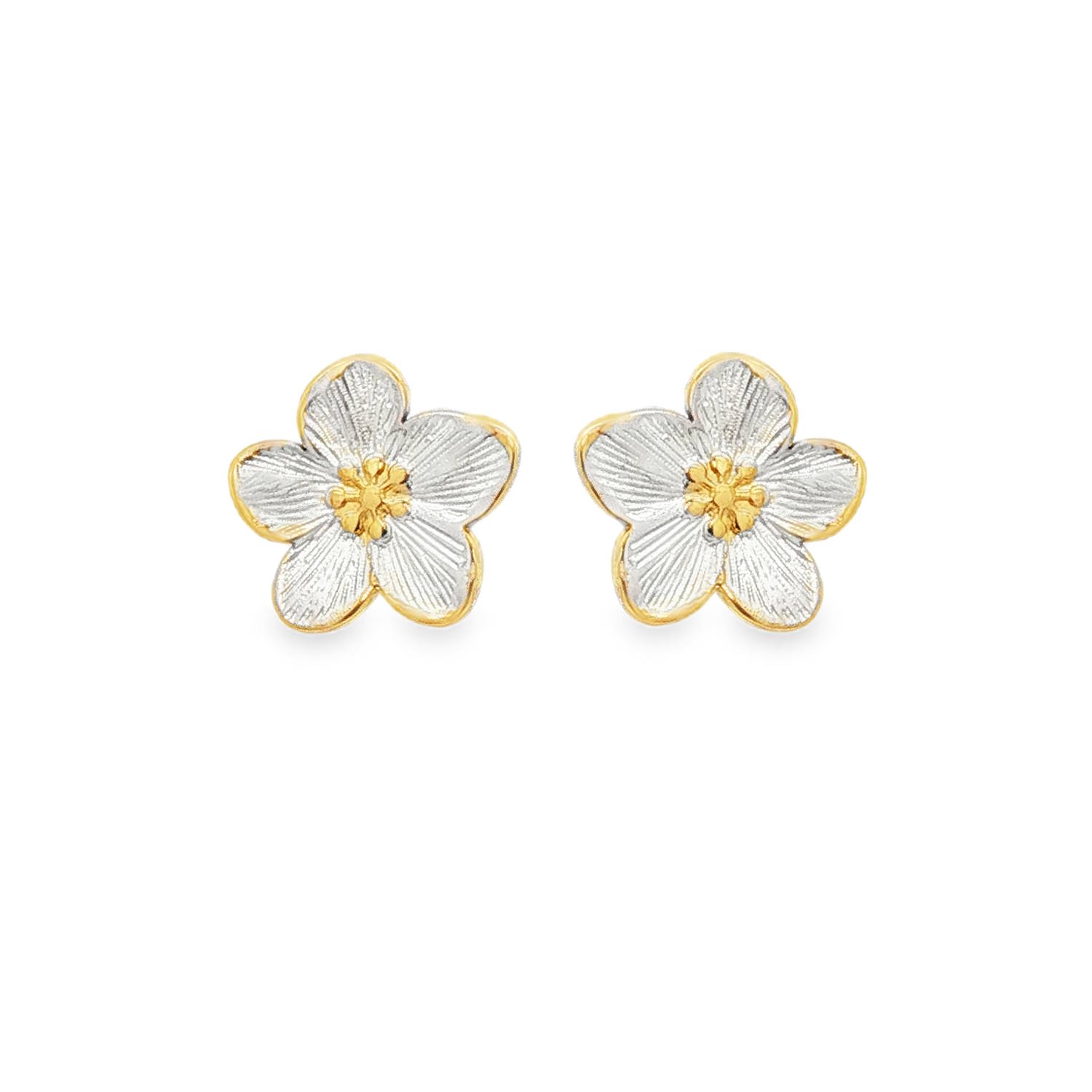 Apportez une touche de fraîcheur printanière et de douceur à votre style avec cette magnifique paire de boucles d'oreilles puces en forme de fleurs. Conçues avec précision, elles capturent parfaitement la délicatesse de la nature tout en offrant la robustesse de l'acier moderne.<br/>Le cœur de la fleur ainsi que la bordure des pétales arborent une superbe finition dorée, tandis que l'intérieur des pétales se pare d'un blanc argenté texturé et lumineux. Puce Adolescent Adulte Eté Femme Fille Fleurs Nature Printemps Apportez une touche de fraîcheur printanière et de douceur à votre style avec cette magnifique paire de boucles d'oreilles puces en forme de fleurs. Conçues avec précision, elles capturent parfaitement la délicatesse de la nature tout en offrant la robustesse de l'acier moderne.<br/>Le cœur de la fleur ainsi que la bordure des pétales arborent une superbe finition dorée, tandis que l'intérieur des pétales se pare d'un blanc argenté texturé et lumineux. Puce Adolescent Adulte Eté Femme Fille Fleurs Nature Printemps
