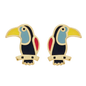 Boucles d'oreilles puces en forme de toucan en plaqué or jaune 18 carats pavées d'émail multicolore.