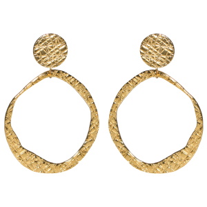Boucles d'oreilles pendantes composées d'une pastille ronde rayée et d'un cercle difforme rayé en acier doré.