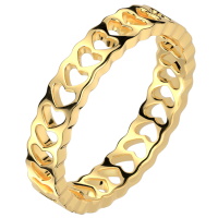 Bague anneau composée de cœurs ajourés en acier doré.