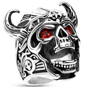 Bague pour homme en forme de tête mort viking en acier inoxydable 316L argenté avec des yeux rouges.