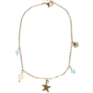 Bracelet chaîne de cheville composé d'une chaîne avec deux pampilles en forme de coquillage et étoile de mer en acier doré, un cœur en nacre et des pampilles de perles de couleur bleue turquoise. Fermoir mousqueton avec 4 cm de rallonge.