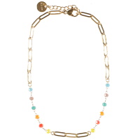 Bracelet chaîne de cheville composé d'une chaîne en acier doré et de perles multicolores. Fermoir mousqueton avec 3 cm de rallonge.