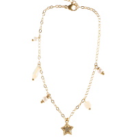 Bracelet chaîne de cheville composé d'une chaîne en acier doré, de pampilles de perles de couleur blanche, de perles de nacre et un pendant étoile en acier doré pavé de strass. Fermoir mousqueton avec 3 cm de rallonge.