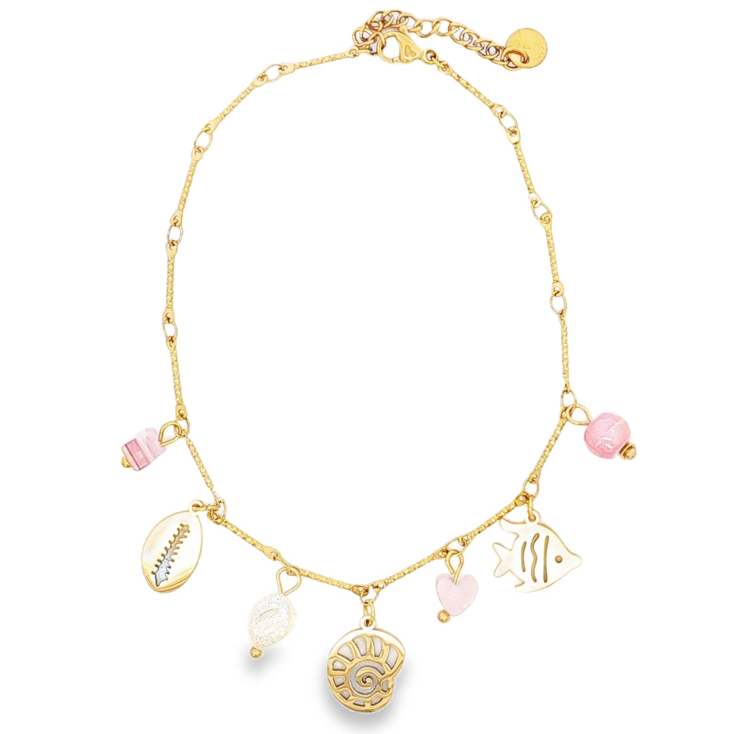 Cette chaîne de cheville en acier se distingue par son allure bohème-chic et son design inspiré de l'océan. Elle est conçue pour apporter une touche de fraîcheur et de sophistication à votre allure, que ce soit pour une journée à la plage ou une soirée d'été.<br/>Le charme de ce bijou réside dans ses sept pampilles variées qui créent un mouvement harmonieux.<br/>On retrouve des découpes dorées finement travaillées représentant un poisson, un coquillage stylisé (type nautile) et un cauri naturel intégré.<br/>Des perles et un petit cœur en résine rose poudré apportent une note romantique et féminine à l'ensemble.<br/>Dotée d'un fermoir mousqueton sécurisé et d'une chaînette d'extension, permettant d'ajuster parfaitement la longueur à la morphologie de votre cheville. Cheville Coeur Coquillage Perle Poisson Adolescent Adulte Amour Animaux Eté Femme Fille Nature Printemps Cette chaîne de cheville en acier se distingue par son allure bohème-chic et son design inspiré de l'océan. Elle est conçue pour apporter une touche de fraîcheur et de sophistication à votre allure, que ce soit pour une journée à la plage ou une soirée d'été.<br/>Le charme de ce bijou réside dans ses sept pampilles variées qui créent un mouvement harmonieux.<br/>On retrouve des découpes dorées finement travaillées représentant un poisson, un coquillage stylisé (type nautile) et un cauri naturel intégré.<br/>Des perles et un petit cœur en résine rose poudré apportent une note romantique et féminine à l'ensemble.<br/>Dotée d'un fermoir mousqueton sécurisé et d'une chaînette d'extension, permettant d'ajuster parfaitement la longueur à la morphologie de votre cheville. Cheville Coeur Coquillage Perle Poisson Adolescent Adulte Amour Animaux Eté Femme Fille Nature Printemps