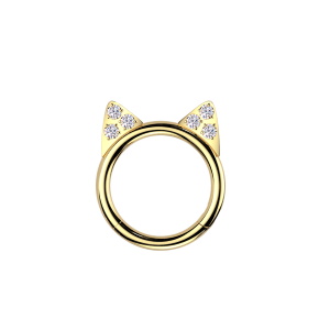 Piercing anneau en titane doré de qualité implantaire avec des oreilles de chat pavées d'oxydes de zirconium blancs.