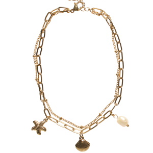 Bracelet chaîne de cheville double rangs composé d'une chaîne en acier doré et d'une chaîne avec des pendants coquillage et étoile de mer en acier doré avec une perle de nacre. Fermoir mousqueton avec 4 cm de rallonge.
