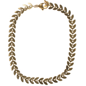 Bracelet chaîne de cheville composé d'une chaîne de laurier en acier doré. Fermoir mousqueton avec 5 cm de rallonge. Appréciée l'été mais aussi toute l'année, cette chaîne de cheville va embellir vos pas et mettre en valeur vos pieds. Portée depuis l'antiquité, riche de significations, la chaîne de cheville est devenue aujourd'hui un bijou incontournable.