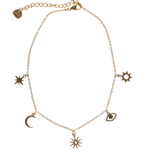 Bracelet chaîne de cheville composé d'une chaîne avec des pendants en forme d'étoile, d'œil de Turquie, de soleil et croissant de lune en acier doré. Fermoir mousqueton avec 5 cm de rallonge. Appréciée l'été mais aussi toute l'année, cette chaîne de cheville va embellir vos pas et mettre en valeur vos pieds. Portée depuis l'antiquité, riche de significations, la chaîne de cheville est devenue aujourd'hui un bijou incontournable.
