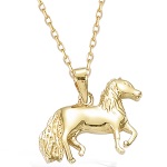 Pendentif cheval en plaqué or.