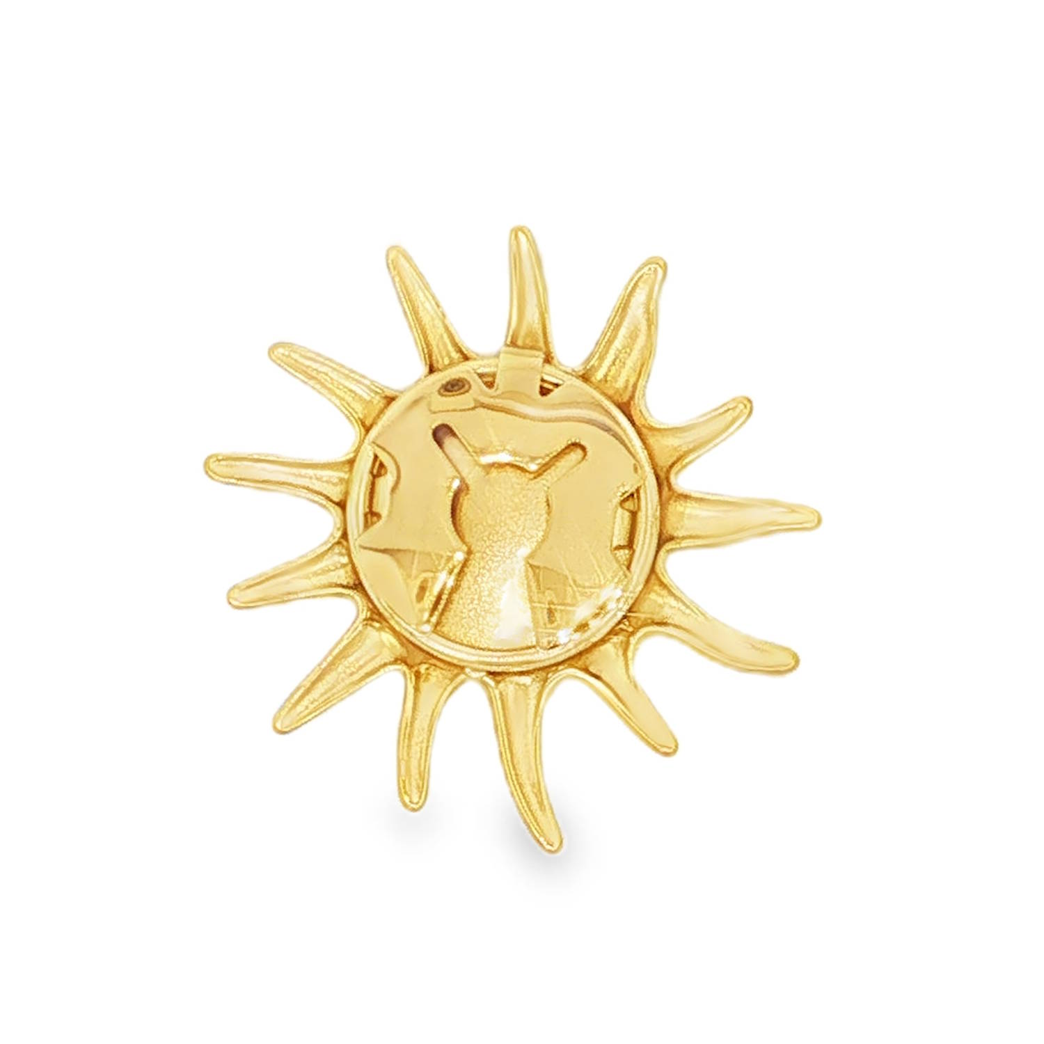 Transformez instantanément vos chemises les plus simples en pièces d'exception avec cette paire de cache-boutons au design solaire en acier doré.<br/>Parfaits pour ceux qui souhaitent ajouter une touche de sophistication sans porter de boutons de manchette traditionnels.<br/>Le cœur du soleil arbore une gravure en spirale délicate, captant la lumière sous tous les angles.<br/>Grâce à un mécanisme à charnière discret au dos, ils se clipsent en un geste sur n'importe quel bouton de chemise standard (poignets ou col).<br/>Une alternative moderne et audacieuse aux boutons de manchette, idéale pour un mariage, une soirée ou pour rehausser un look business casual avec une touche d'originalité. Bouton Manchette Soleil Adolescent Adulte Femme Fille Indémodable Nature Transformez instantanément vos chemises les plus simples en pièces d'exception avec cette paire de cache-boutons au design solaire en acier doré.<br/>Parfaits pour ceux qui souhaitent ajouter une touche de sophistication sans porter de boutons de manchette traditionnels.<br/>Le cœur du soleil arbore une gravure en spirale délicate, captant la lumière sous tous les angles.<br/>Grâce à un mécanisme à charnière discret au dos, ils se clipsent en un geste sur n'importe quel bouton de chemise standard (poignets ou col).<br/>Une alternative moderne et audacieuse aux boutons de manchette, idéale pour un mariage, une soirée ou pour rehausser un look business casual avec une touche d'originalité. Bouton Manchette Soleil Adolescent Adulte Femme Fille Indémodable Nature
