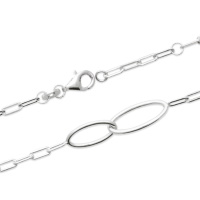 Bracelet composé d'une chaîne et de deux maillons de chaîne ovales en argent 925/000 rhodié. Fermoir mousqueton avec anneaux de rappel à 16 et 18 cm.
