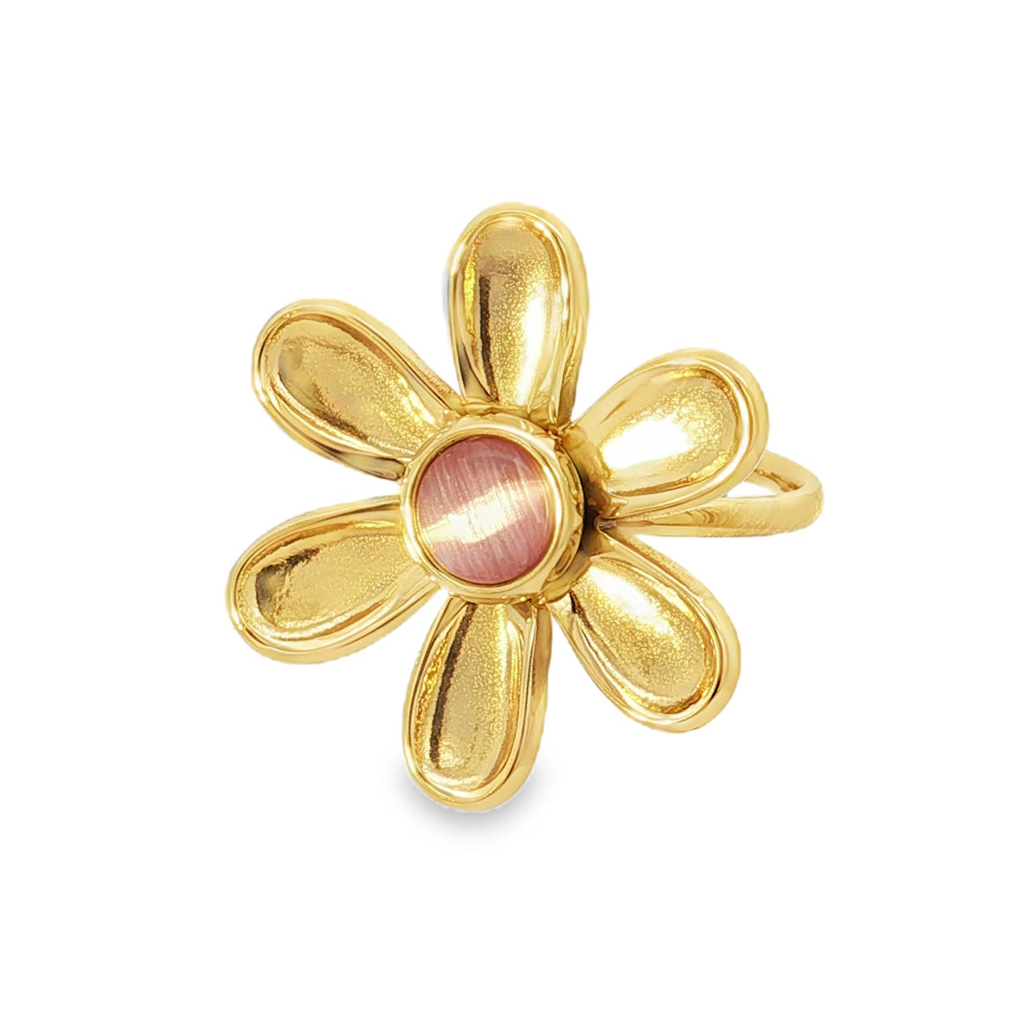 Arborez l'éclat radieux de cette bague cocktail en acier doré, un bijou floral captivant.<br/>Son design unique met en valeur une pierre rose de taille cabochon ronde, dont la couleur diffuse une lueur douce et chaleureuse.<br/>La clarté SI et la transparence translucide de la pierre, alliées à un polissage soigné, confèrent à cette bague une allure élégante et sophistiquée. Rond Adolescent Adulte Femme Fille Fleurs Indémodable Nature Arborez l'éclat radieux de cette bague cocktail en acier doré, un bijou floral captivant.<br/>Son design unique met en valeur une pierre rose de taille cabochon ronde, dont la couleur diffuse une lueur douce et chaleureuse.<br/>La clarté SI et la transparence translucide de la pierre, alliées à un polissage soigné, confèrent à cette bague une allure élégante et sophistiquée. Rond Adolescent Adulte Femme Fille Fleurs Indémodable Nature