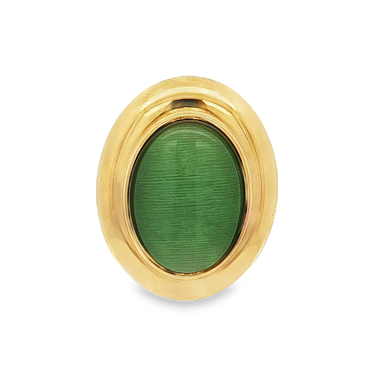 Cette bague en acier doré présente un cabochon d'une pierre verte, une gemme translucide prisée pour son effet chatoyant.<br/>Le design classique et épuré met en valeur la pierre, faisant de cette bague un bijou intemporel et raffiné. Idéale pour ajouter une touche de couleur discrète à votre style.<br/>Taille ajustable. Ovale Adolescent Adulte Femme Fille Indémodable Cette bague en acier doré présente un cabochon d'une pierre verte, une gemme translucide prisée pour son effet chatoyant.<br/>Le design classique et épuré met en valeur la pierre, faisant de cette bague un bijou intemporel et raffiné. Idéale pour ajouter une touche de couleur discrète à votre style.<br/>Taille ajustable. Ovale Adolescent Adulte Femme Fille Indémodable
