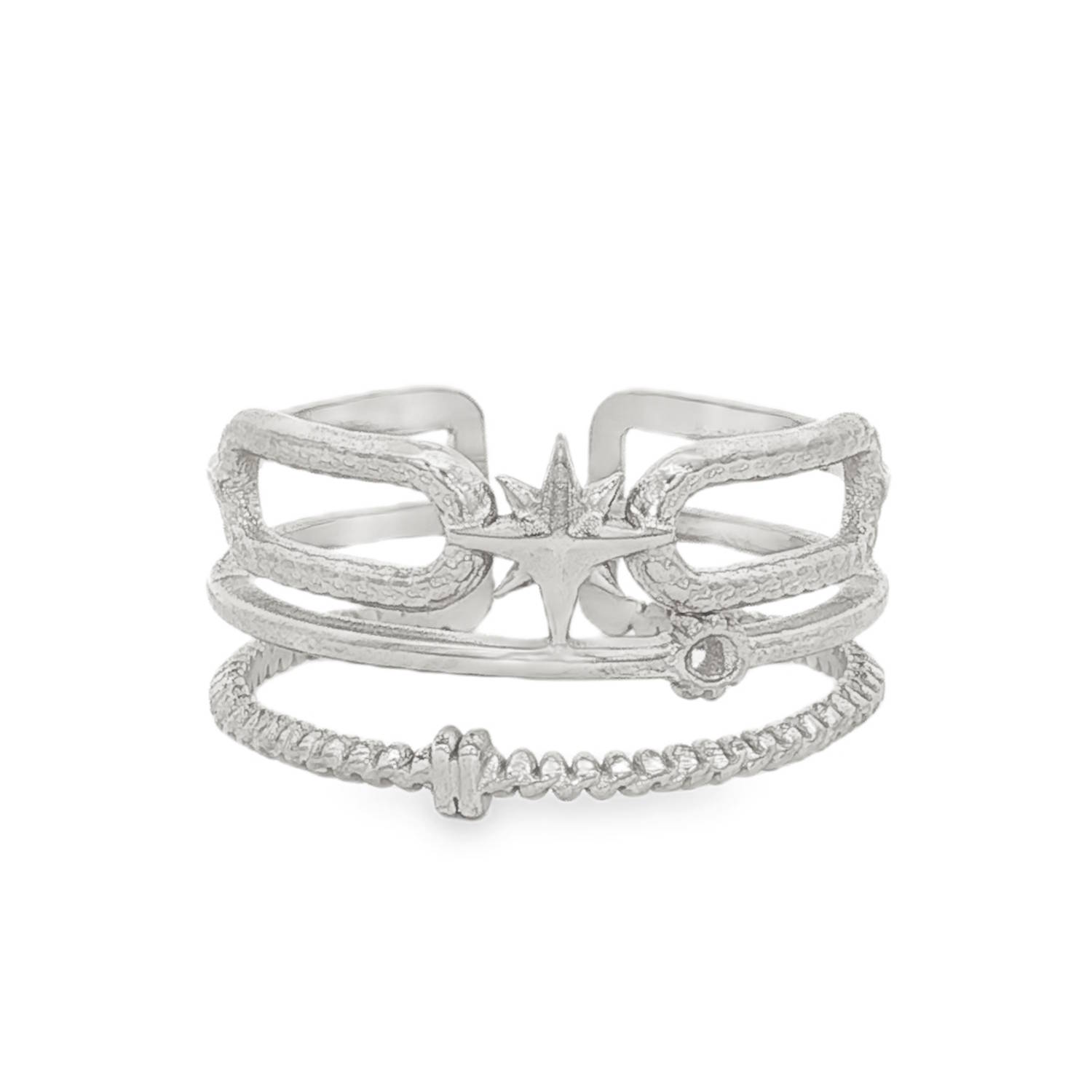 Cette pièce unique se distingue par son design multi-rangs superposés, donnant l'illusion de porter plusieurs anneaux en un seul.<br/>L'Anneau Central est orné d'une magnifique étoile polaire finement ciselée, symbole de guidance et de protection.<br/>La bague alterne entre des finitions lisses et des textures travaillées. L'anneau inférieur présente un aspect torsadé façon corde, tandis que les éléments supérieurs affichent un fini martelé pour un look résolument bohème-chic.<br/>Grâce à son anneau ouvert à l'arrière, cette bague est réglable. Etoile Adolescent Adulte Femme Fille Indémodable Nature Cette pièce unique se distingue par son design multi-rangs superposés, donnant l'illusion de porter plusieurs anneaux en un seul.<br/>L'Anneau Central est orné d'une magnifique étoile polaire finement ciselée, symbole de guidance et de protection.<br/>La bague alterne entre des finitions lisses et des textures travaillées. L'anneau inférieur présente un aspect torsadé façon corde, tandis que les éléments supérieurs affichent un fini martelé pour un look résolument bohème-chic.<br/>Grâce à son anneau ouvert à l'arrière, cette bague est réglable. Etoile Adolescent Adulte Femme Fille Indémodable Nature